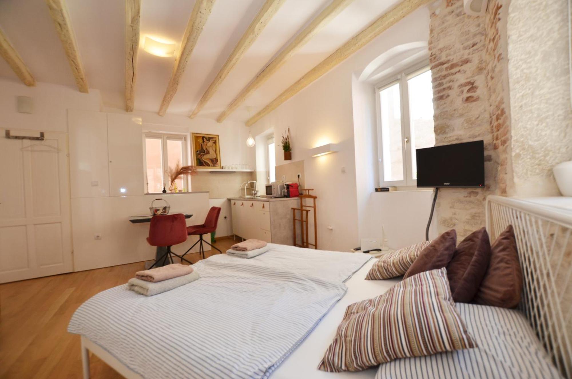 Apartments Lavanda And Oliva Ρόβινι Εξωτερικό φωτογραφία